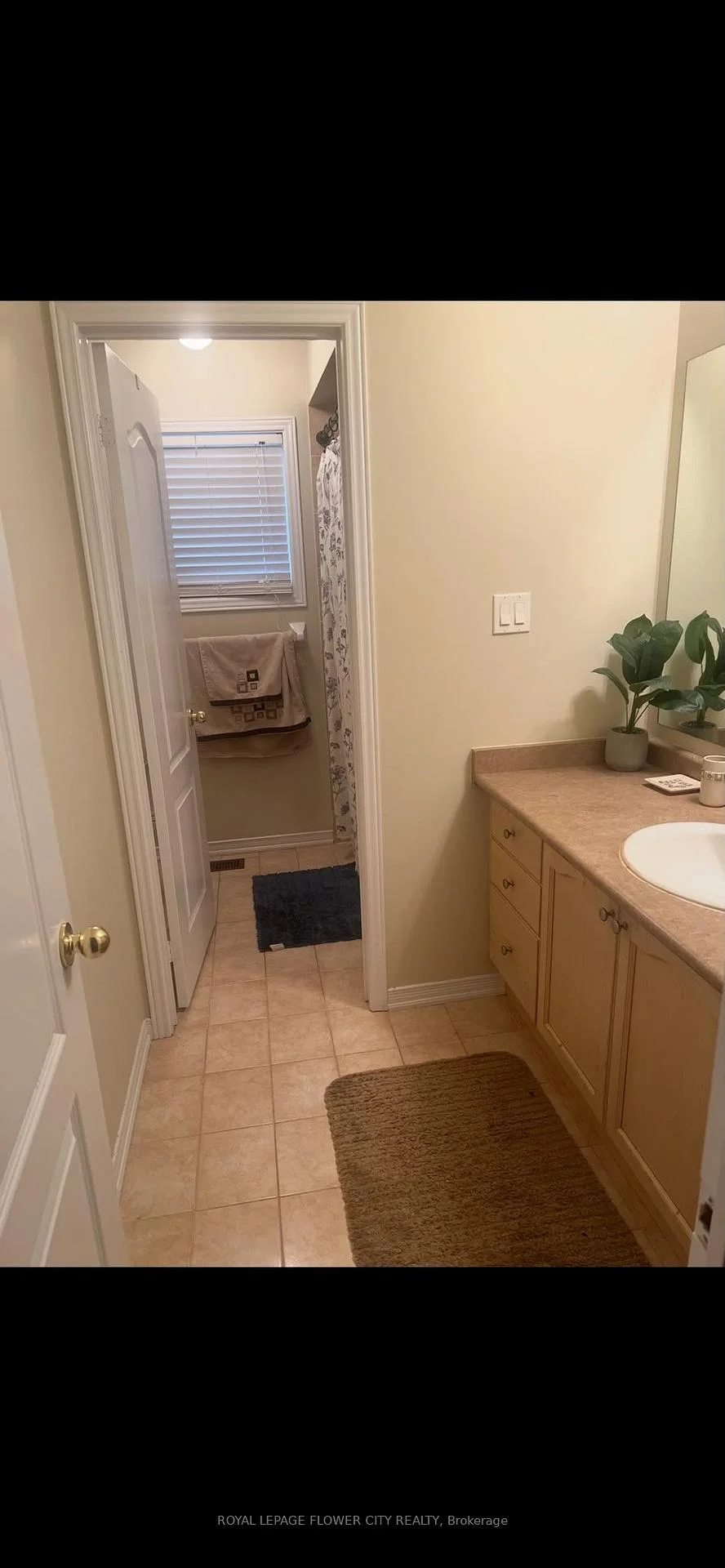 Photo 24 of 41 Cape Dorset Crescent, Brampton, Sandringham-Wellington — HOMEH