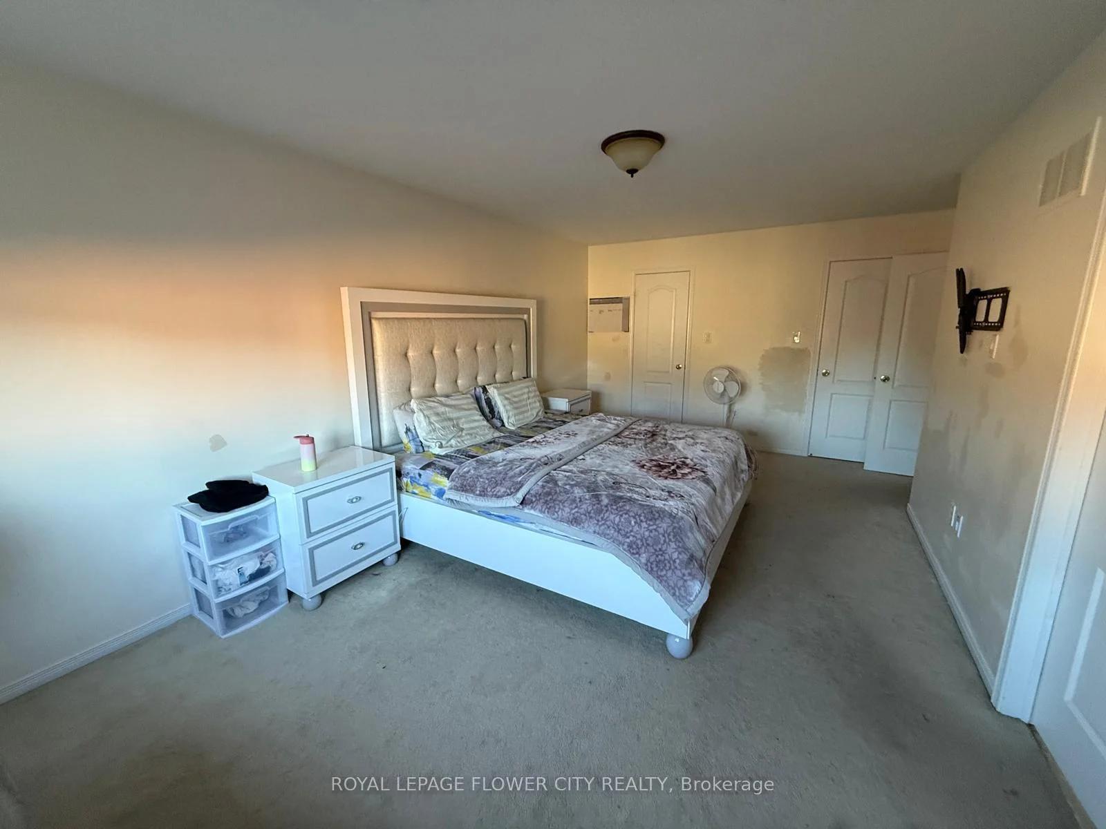 Photo 37 of 41 Cape Dorset Crescent, Brampton, Sandringham-Wellington — HOMEH