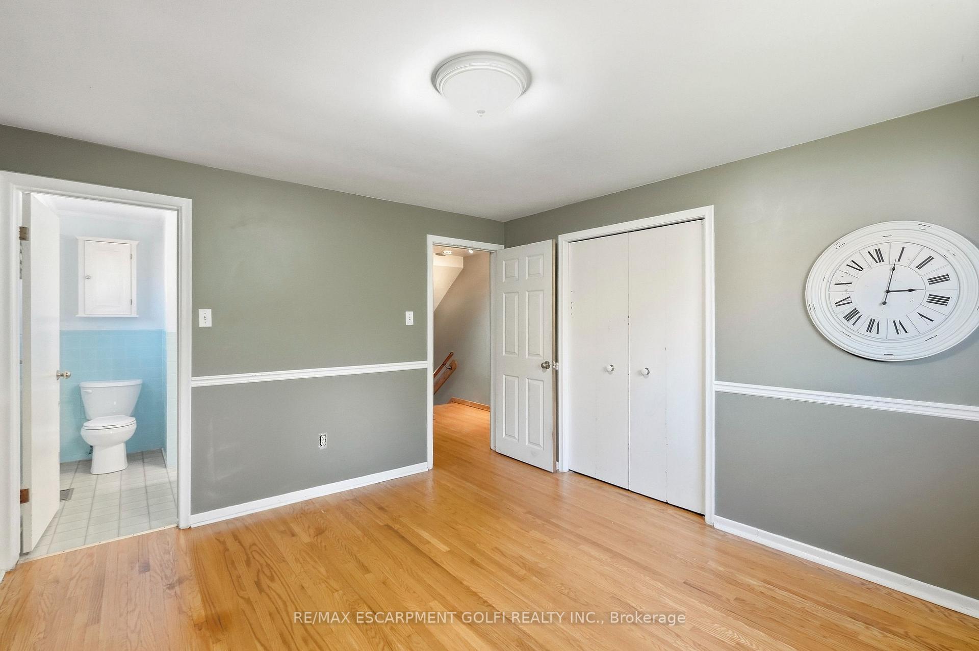 Photo 13 of 106 Victor Boulevard, Hamilton, Greeningdon — HOMEH