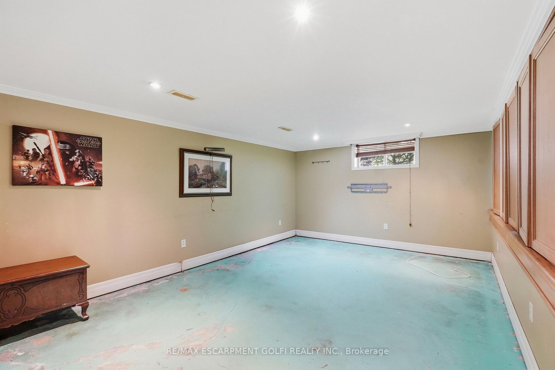 Photo 20 of 106 Victor Boulevard, Hamilton, Greeningdon — HOMEH