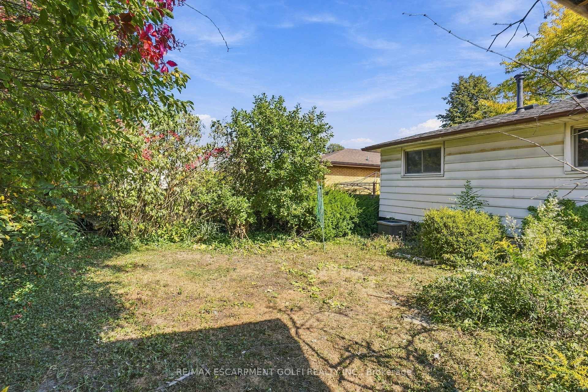 Photo 23 of 106 Victor Boulevard, Hamilton, Greeningdon — HOMEH