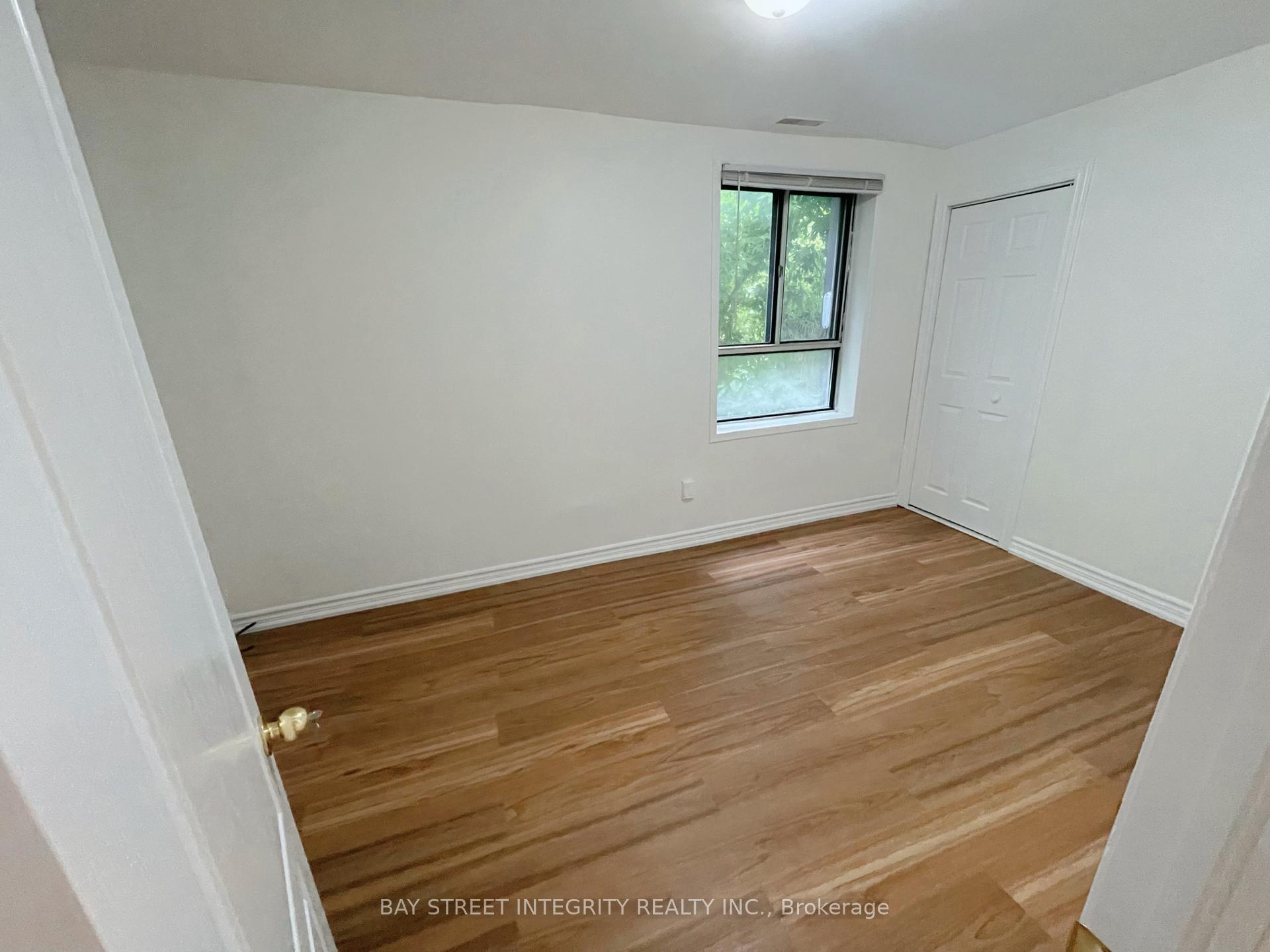 Photo 4 of Unit Main floor, 320 Miami Drive, Georgina, Keswick South — HOMEH
