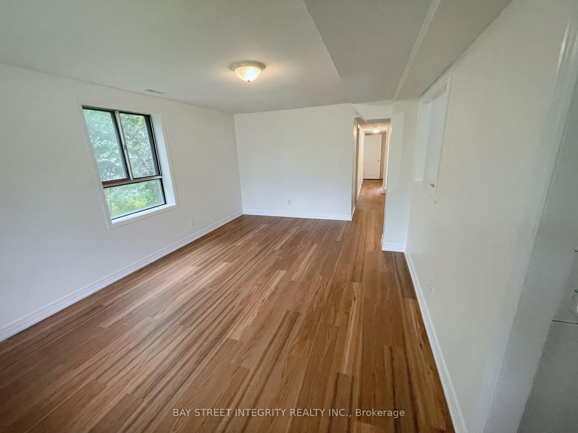 Photo 5 of Unit Main floor, 320 Miami Drive, Georgina, Keswick South — HOMEH