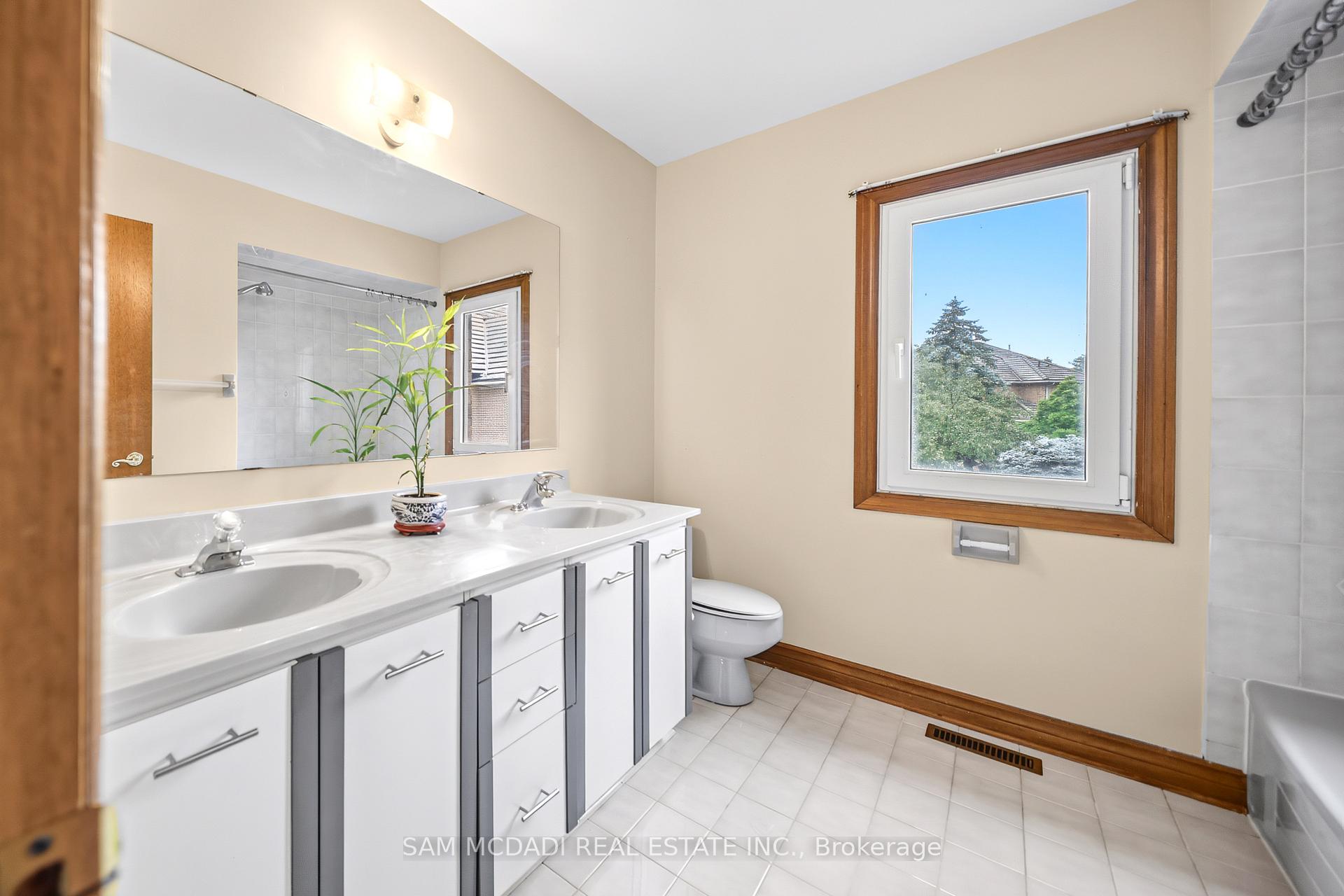 Photo 35 of 5109 Elderview Court, Mississauga, Central Erin Mills — HOMEH