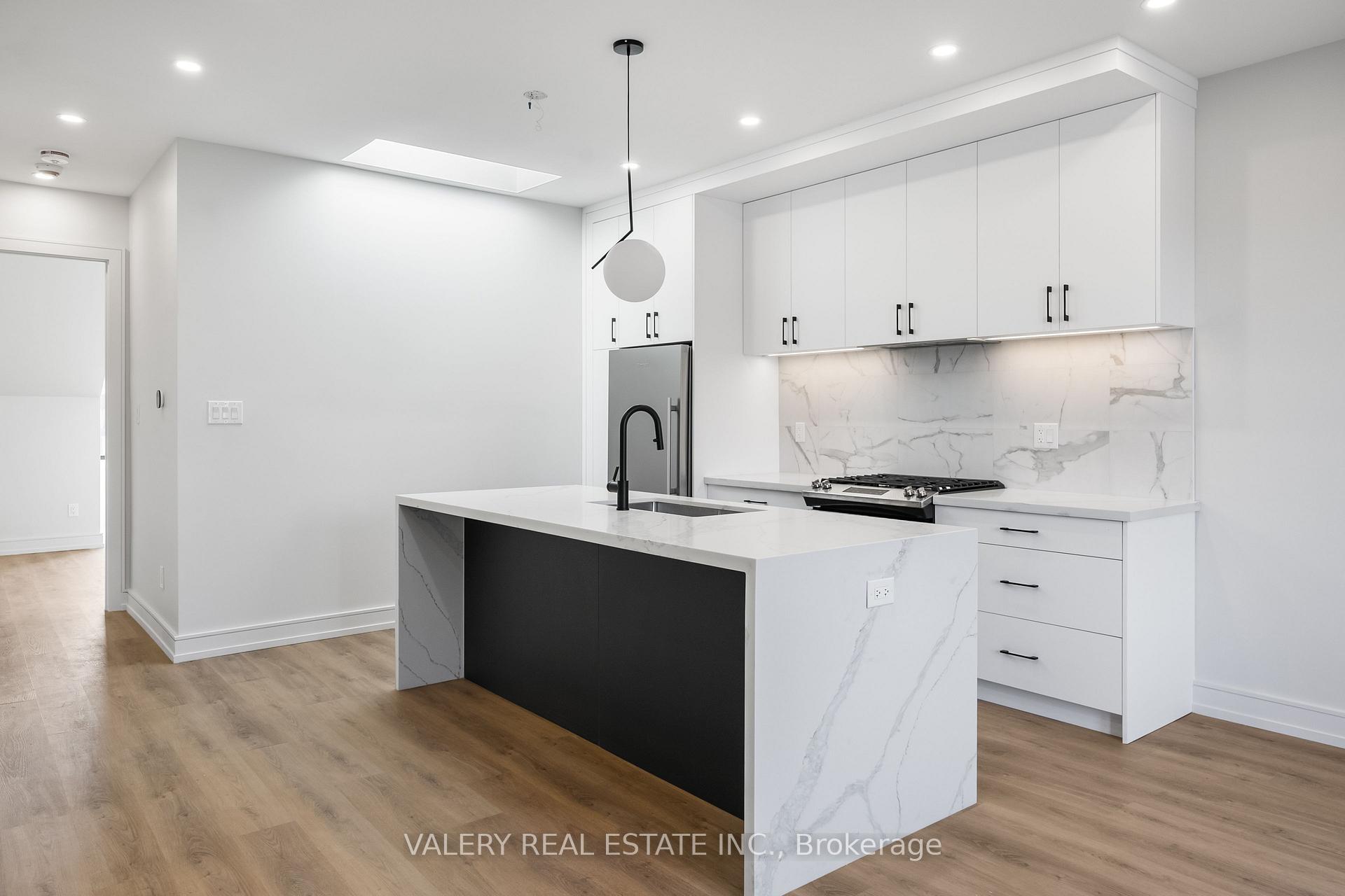 Photo of Unit 4 - 3rd Floor, 158 Dovercourt Road