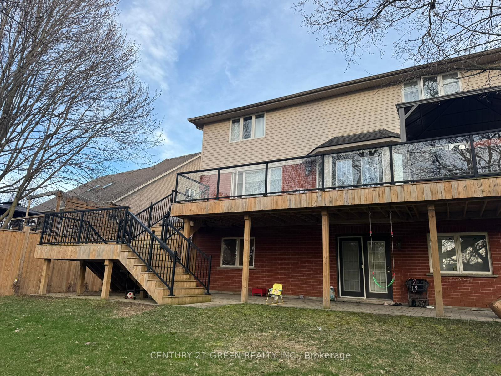 Photo 6 of Unit LOWER, 17 Jean Anderson Crescent, Guelph, Clairfields/Hanlon Business Park — HOMEH