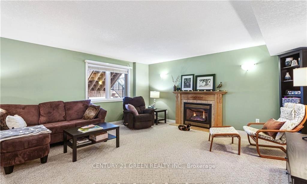 Photo 10 of Unit LOWER, 17 Jean Anderson Crescent, Guelph, Clairfields/Hanlon Business Park — HOMEH