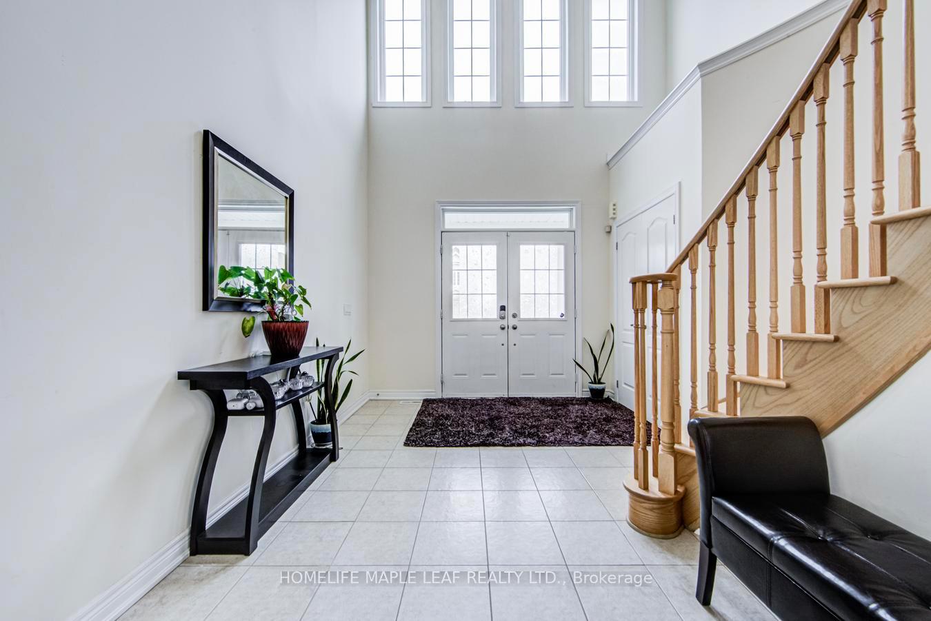 Photo 5 of 244 Johnson Drive, Shelburne — HOMEH