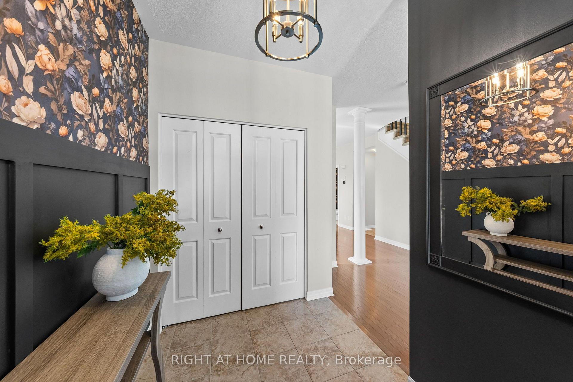 Photo 5 of 525 Peerless Street, Ottawa, Barrhaven - Cedargrove/Fraserdale — HOMEH