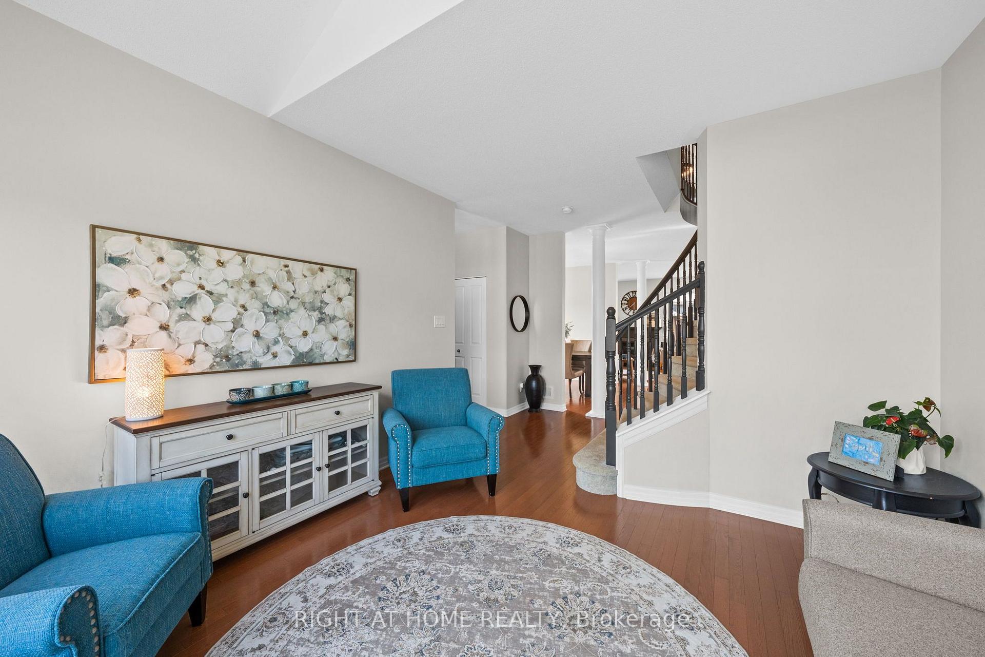 Photo 7 of 525 Peerless Street, Ottawa, Barrhaven - Cedargrove/Fraserdale — HOMEH
