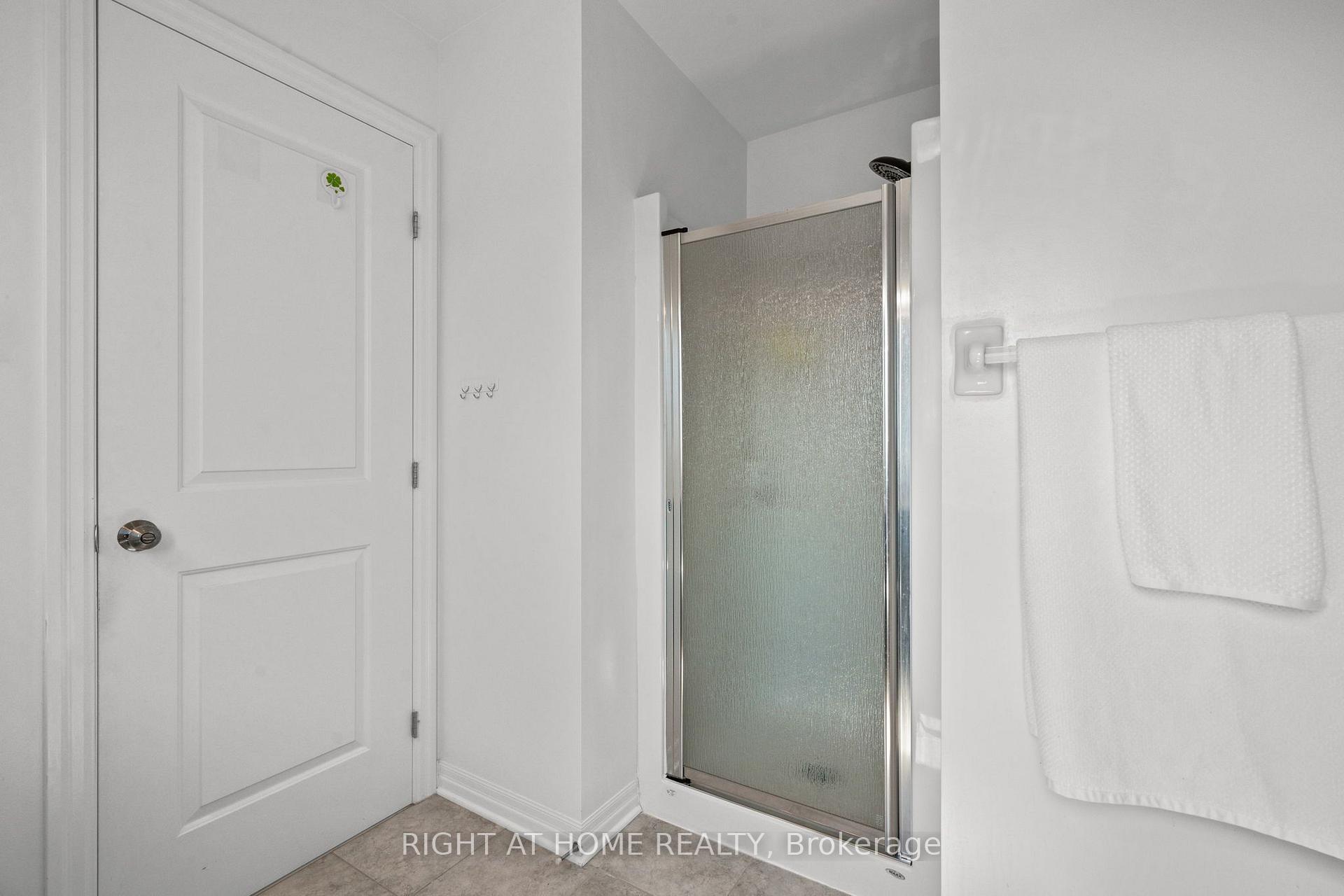 Photo 25 of 525 Peerless Street, Ottawa, Barrhaven - Cedargrove/Fraserdale — HOMEH