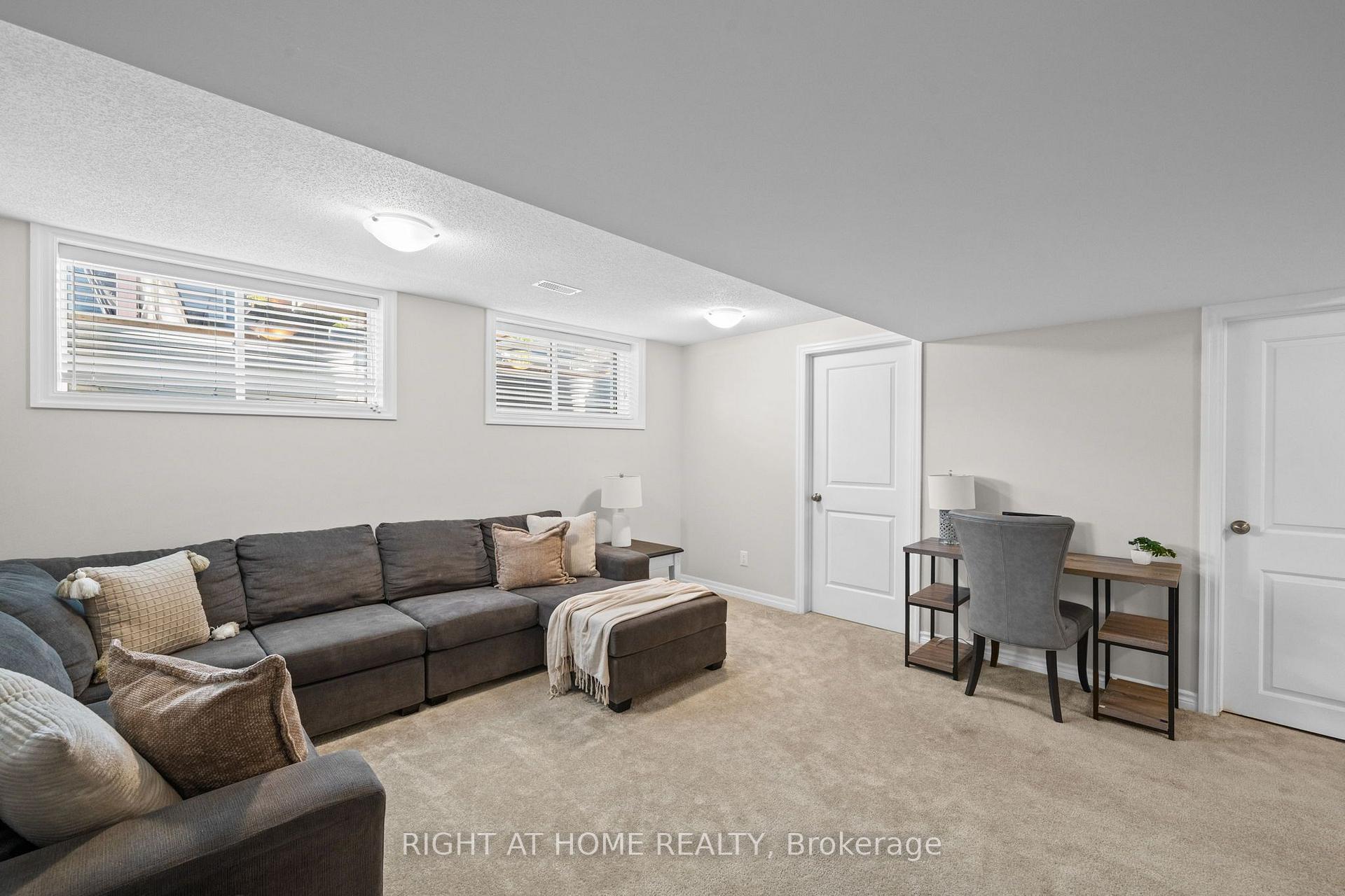 Photo 33 of 525 Peerless Street, Ottawa, Barrhaven - Cedargrove/Fraserdale — HOMEH
