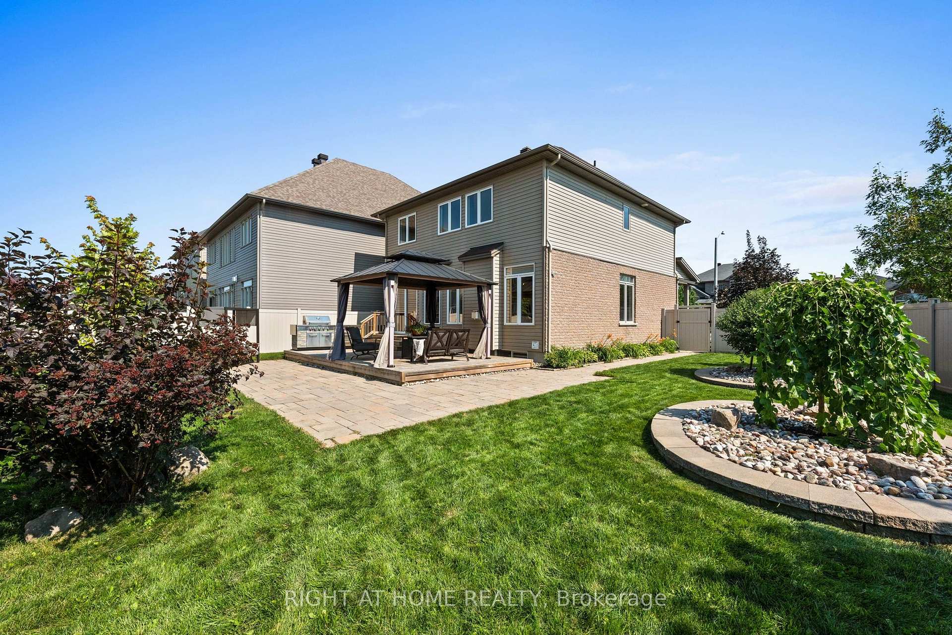 Photo 39 of 525 Peerless Street, Ottawa, Barrhaven - Cedargrove/Fraserdale — HOMEH