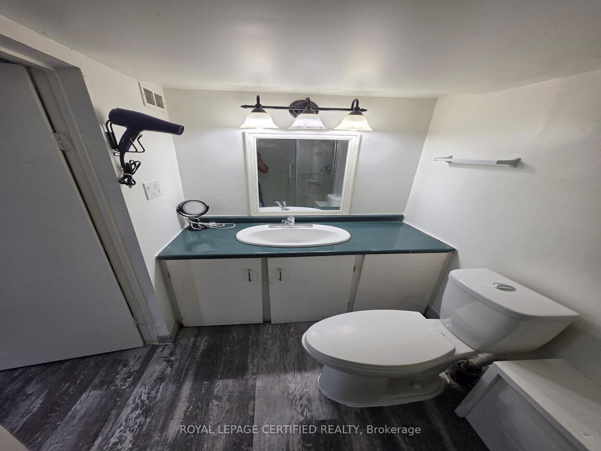 Photo 7 of 1184 Janette Avenue, Windsor, Downtown Windsor — HOMEH