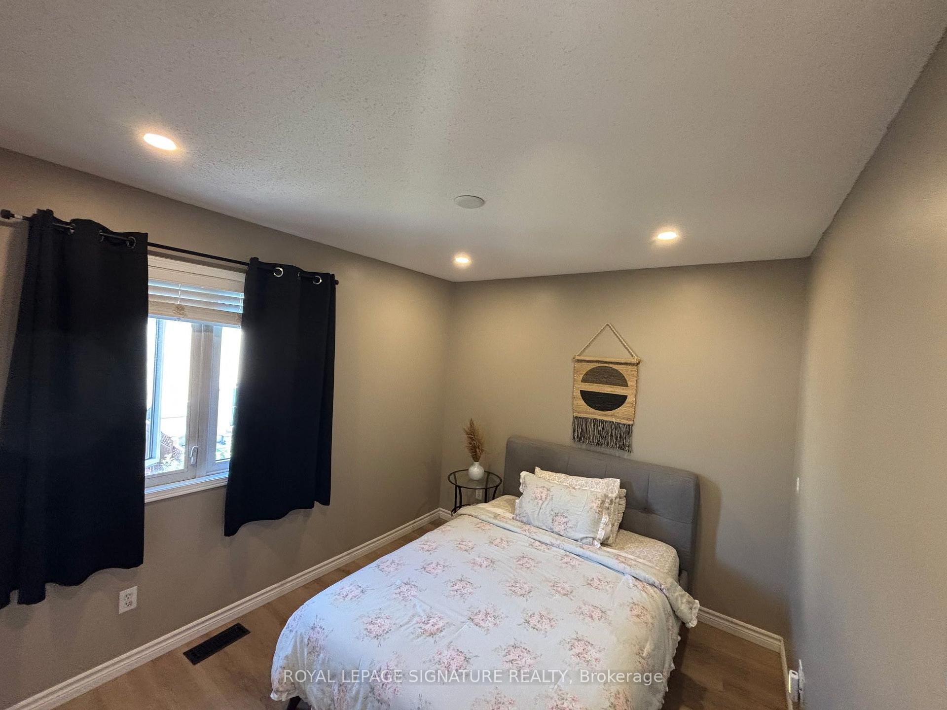 Photo 7 of 2112 Glenhampton Road, Oakville, Westmount — HOMEH