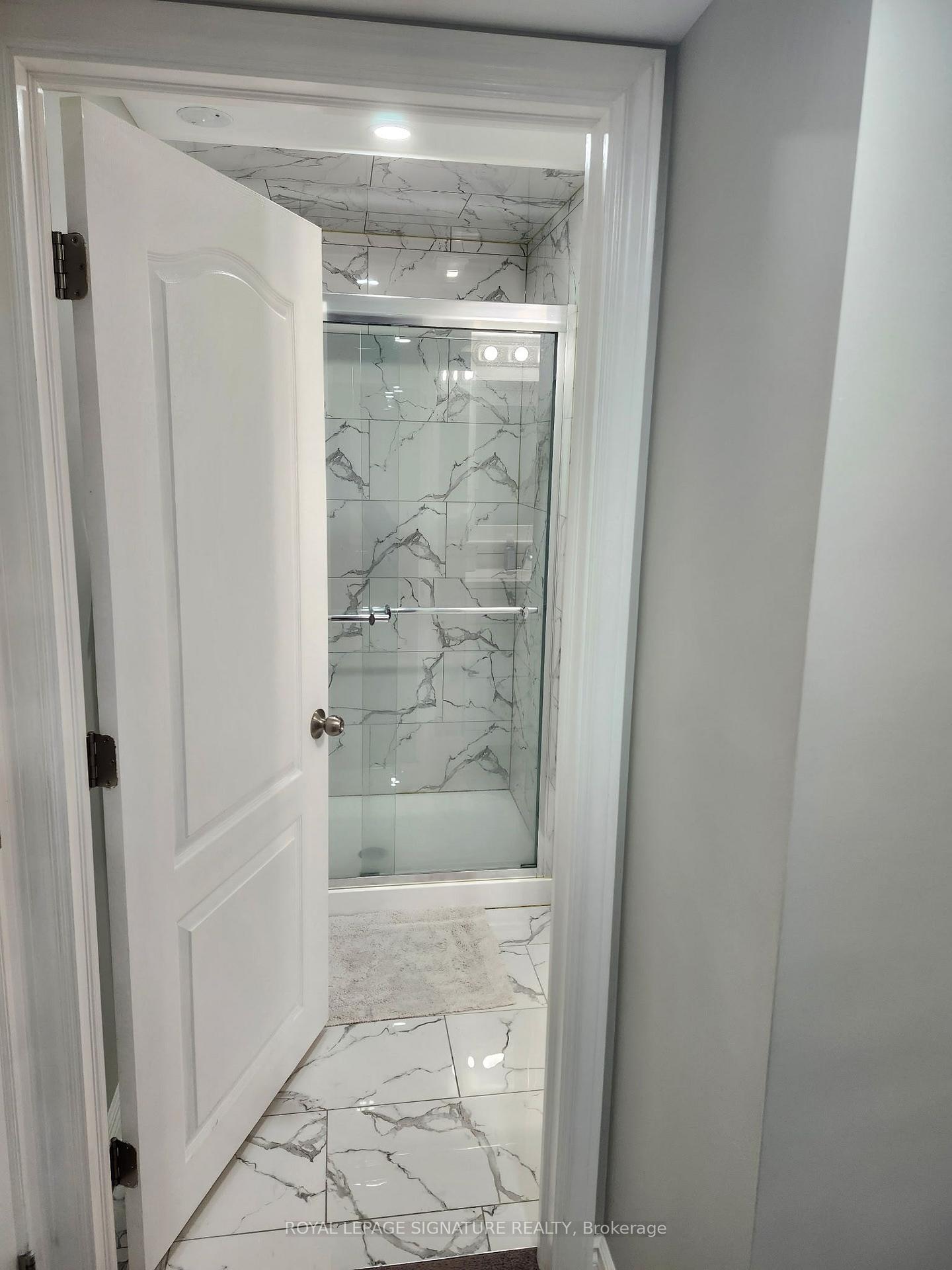 Photo 28 of 2112 Glenhampton Road, Oakville, Westmount — HOMEH