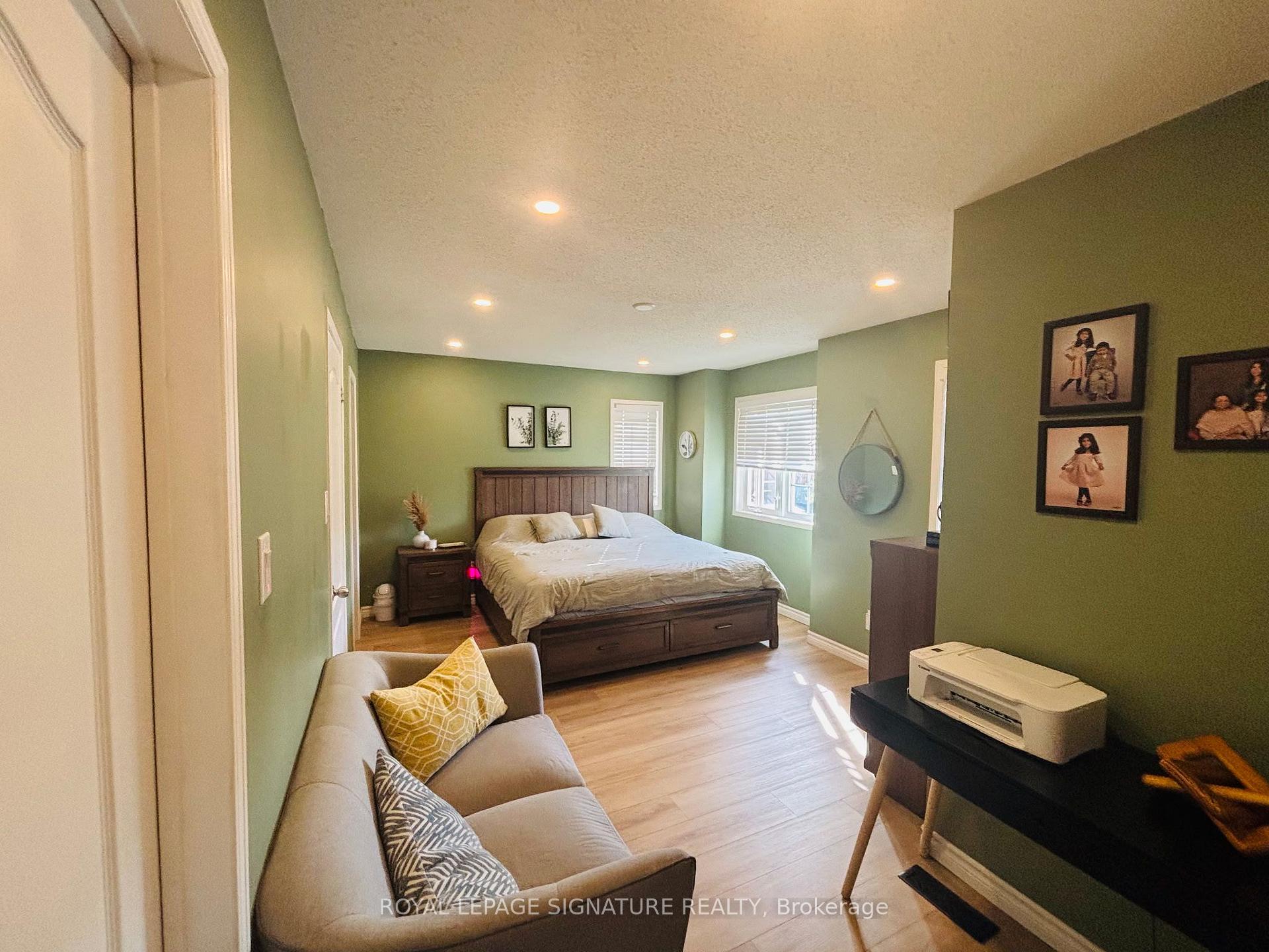 Photo 37 of 2112 Glenhampton Road, Oakville, Westmount — HOMEH