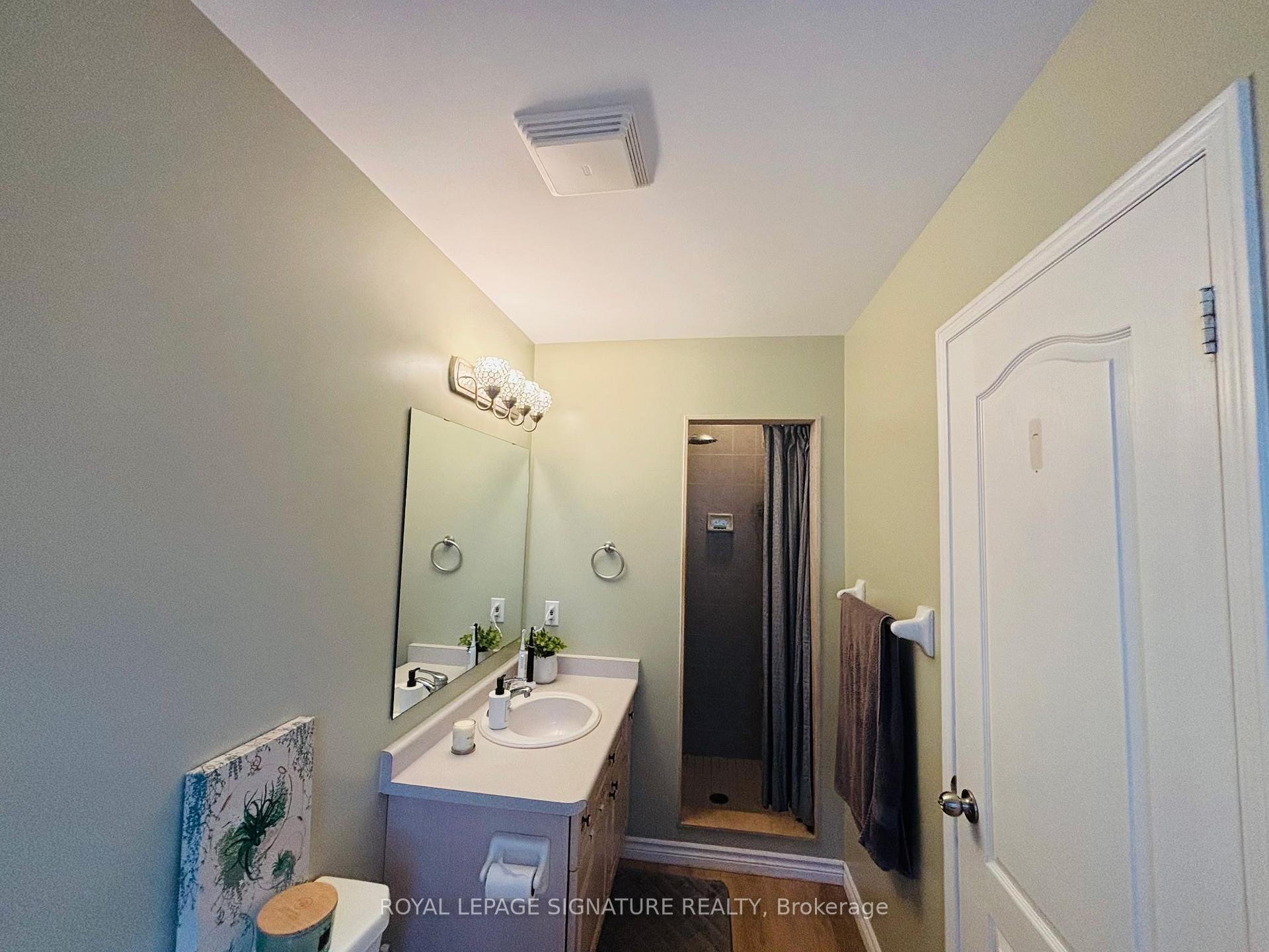 Photo 42 of 2112 Glenhampton Road, Oakville, Westmount — HOMEH
