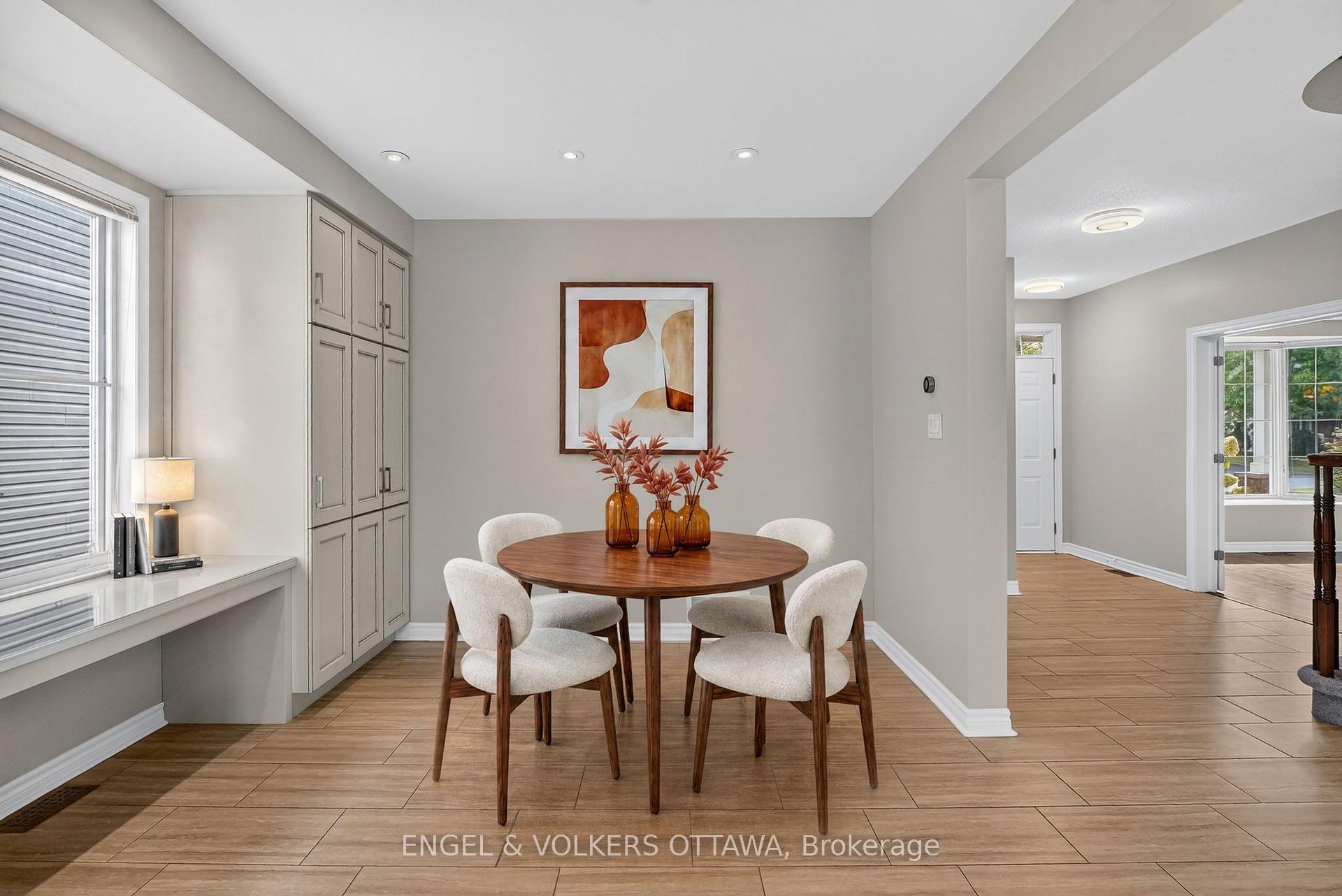 Photo 16 of 3759 Twin Falls Place, Ottawa, Riverside South/Gloucester Glen — HOMEH