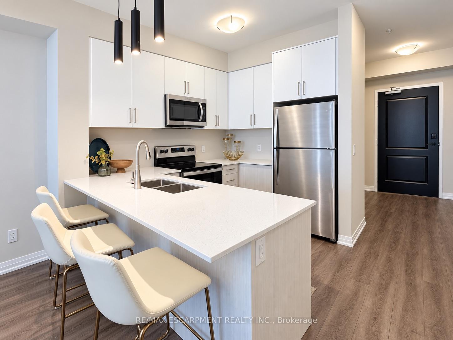 Photo 8 of Unit 107, 120 Springvalley Centre, Hamilton, Gourley — HOMEH