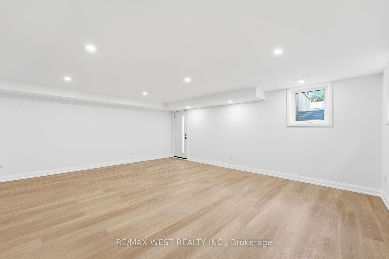 Photo 38 of 77 Alameda Avenue, Toronto, Oakwood Village — HOMEH