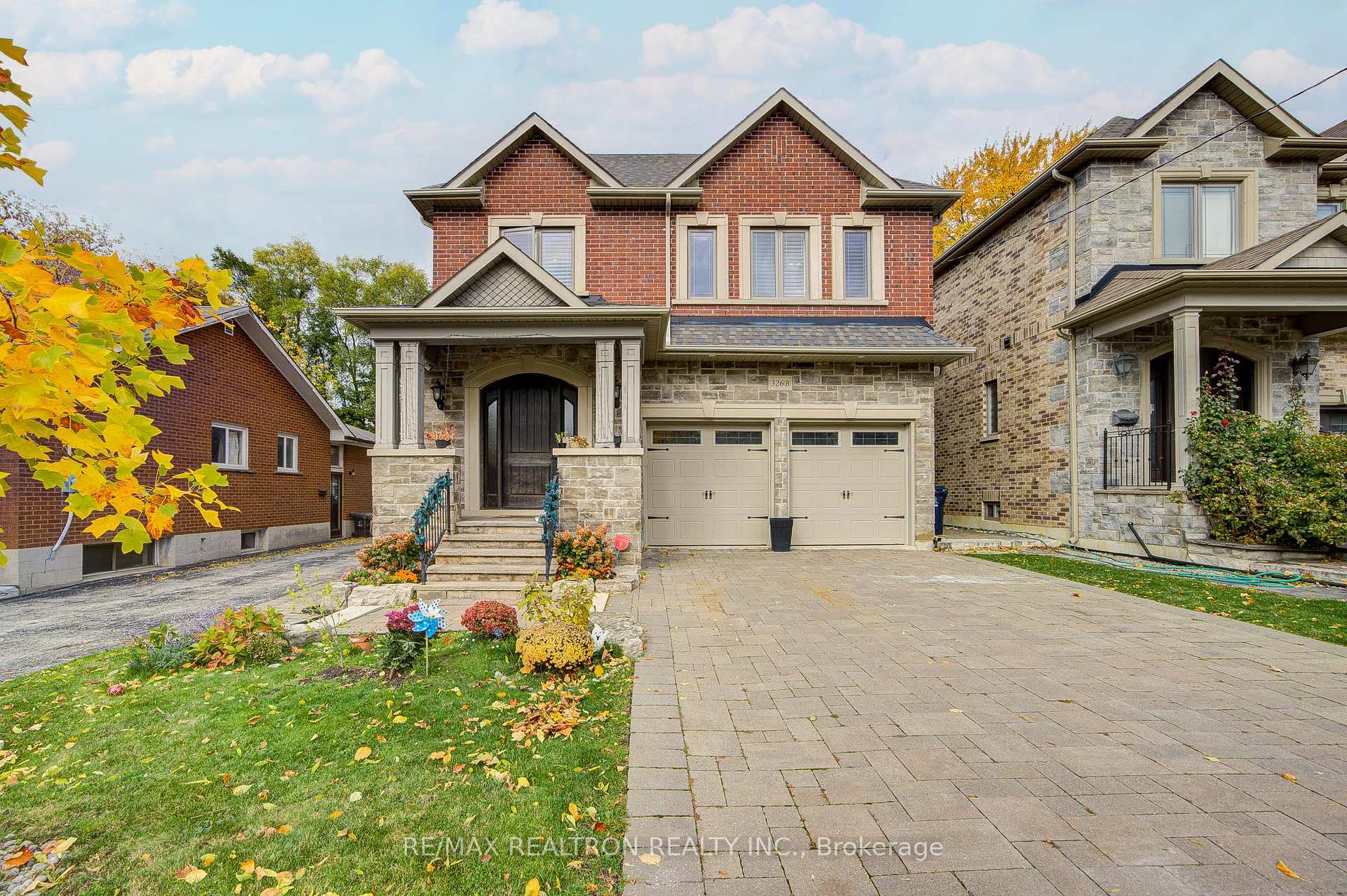 Front of 326B Horsham Avenue