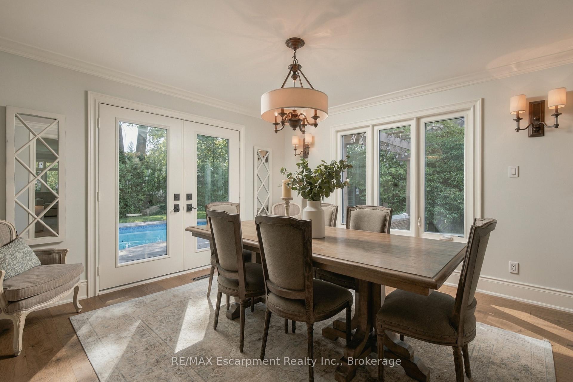 Photo 18 of 1530 Chasehurst Drive, Mississauga, Lorne Park — HOMEH