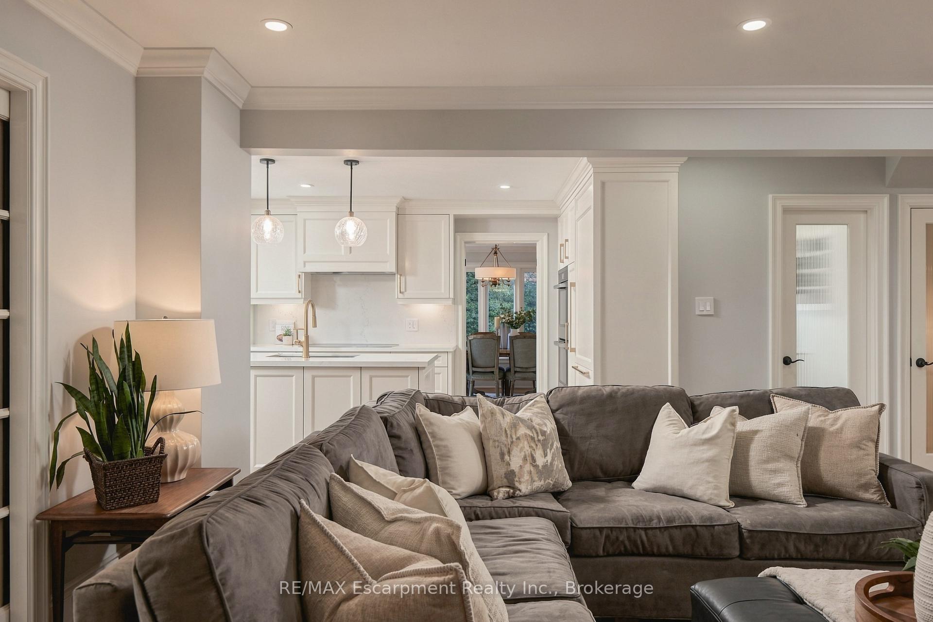 Photo 42 of 1530 Chasehurst Drive, Mississauga, Lorne Park — HOMEH
