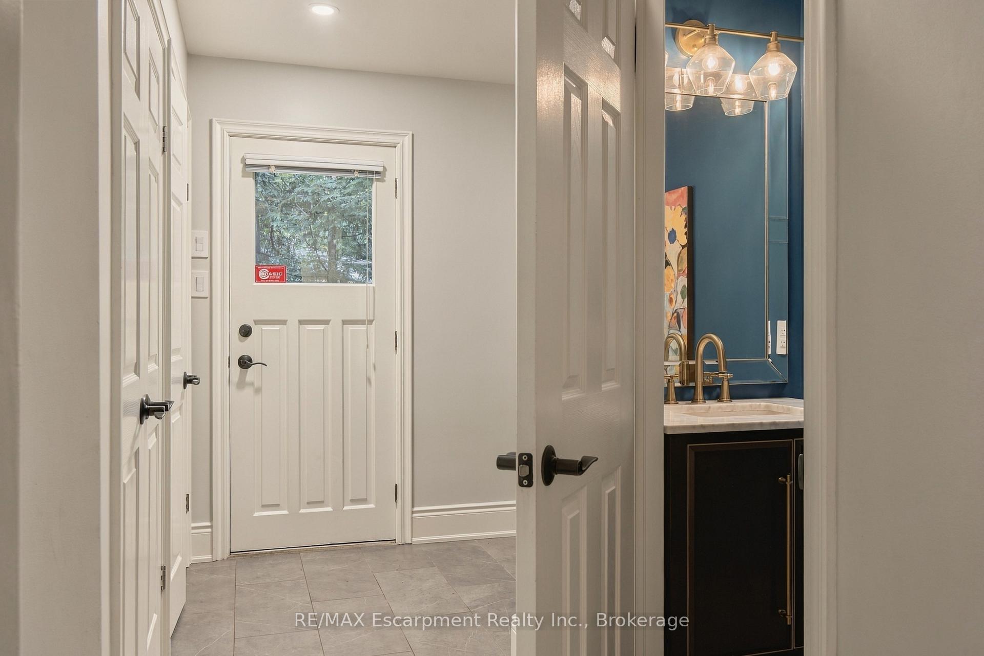 Photo 48 of 1530 Chasehurst Drive, Mississauga, Lorne Park — HOMEH
