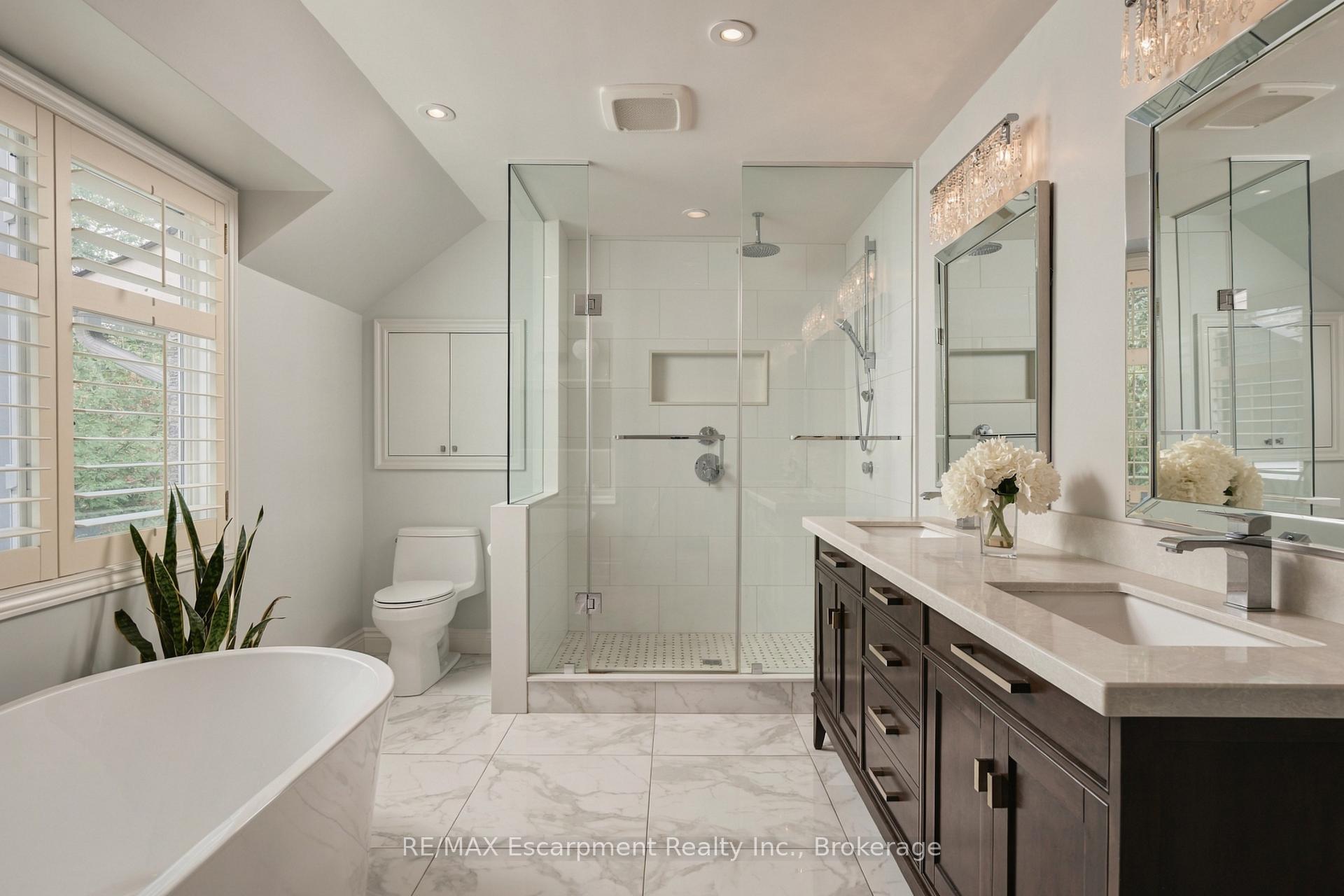 Photo 58 of 1530 Chasehurst Drive, Mississauga, Lorne Park — HOMEH
