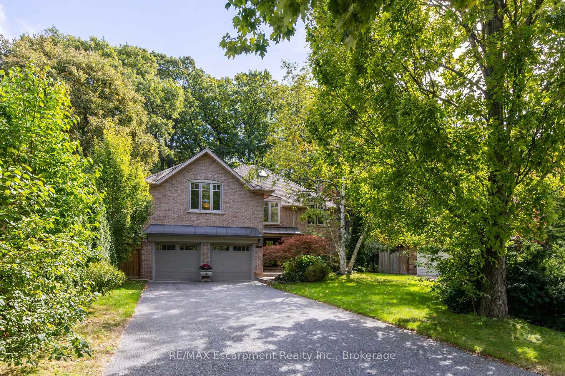 Photo 7 of 1530 Chasehurst Drive, Mississauga, Lorne Park — HOMEH