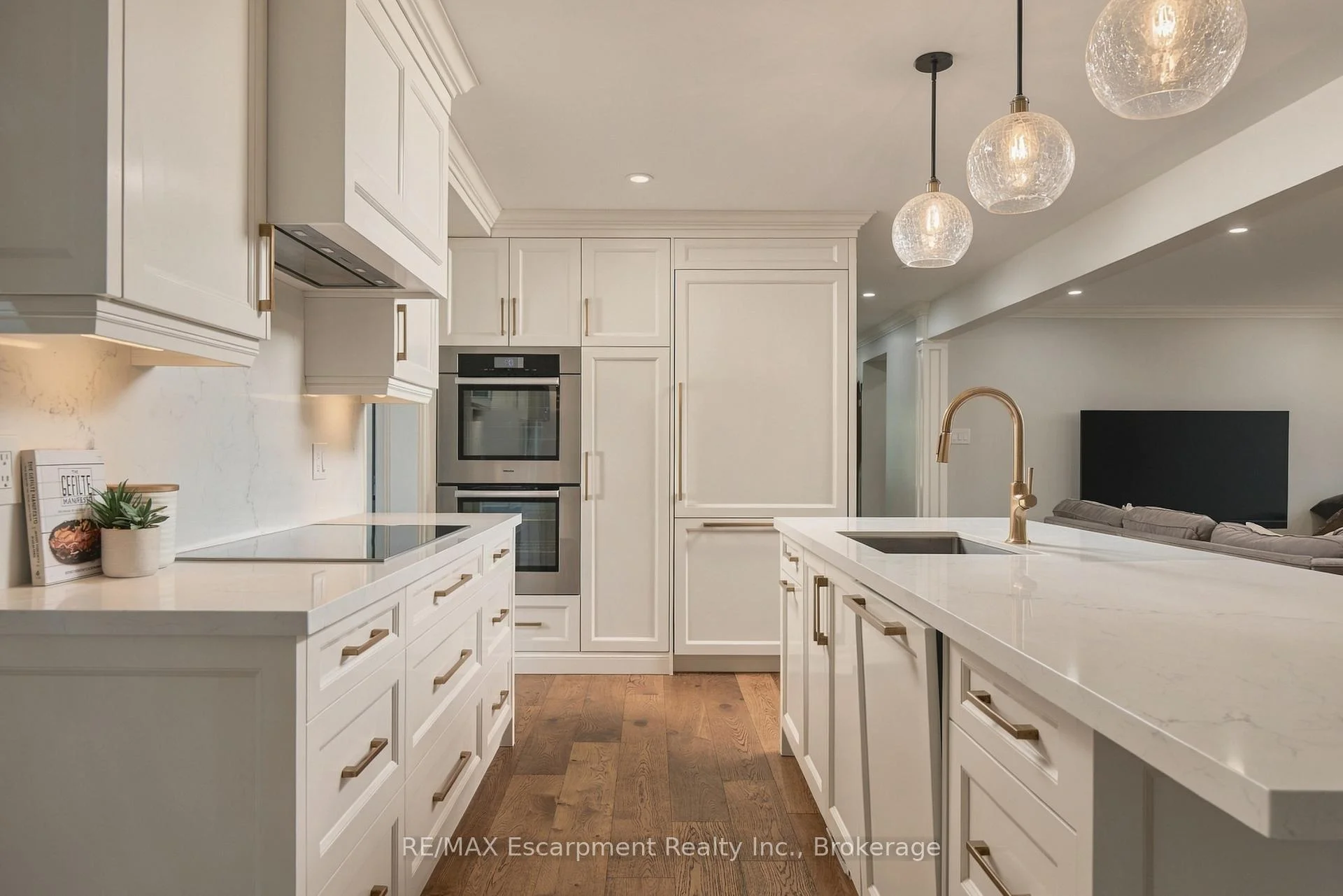 Photo 57 of 1530 Chasehurst Drive, Mississauga, Lorne Park — HOMEH