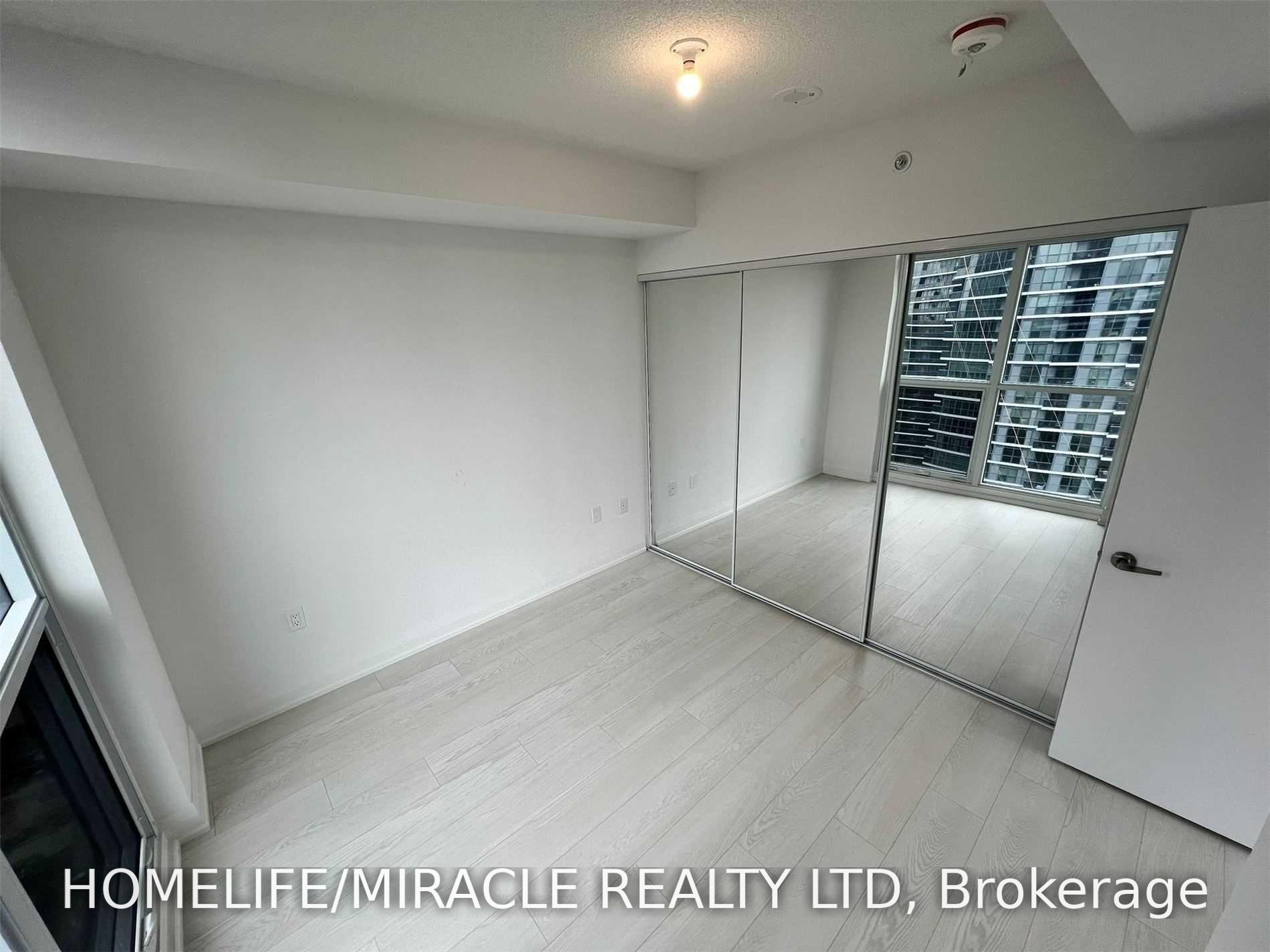 Photo 9 of Unit 1702, 30 Gibbs Road, Etobicoke, Islington-City Centre West — HOMEH