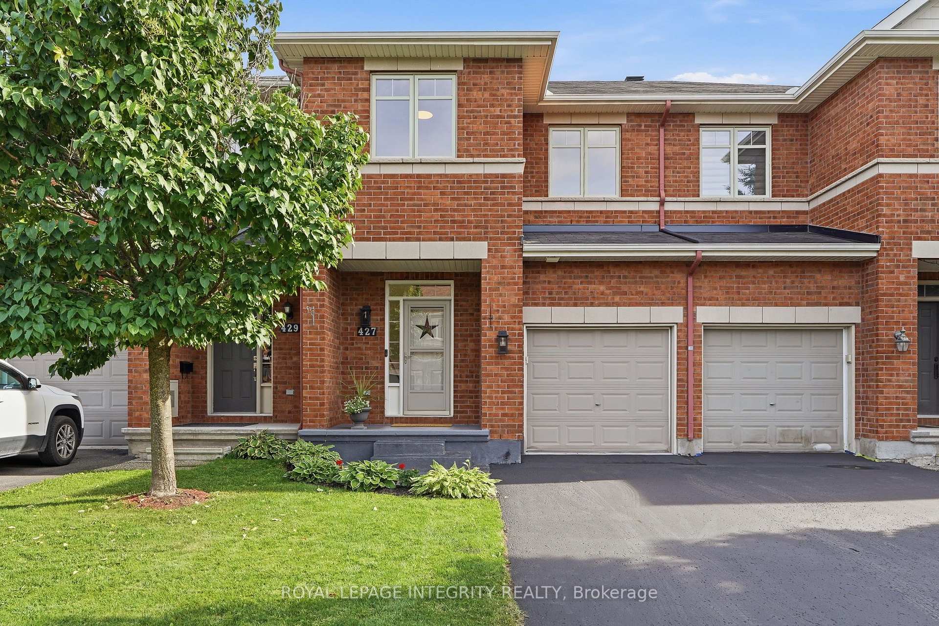 Photo 2 of 427 Sultan Street, Ottawa, Springridge/East Village — HOMEH