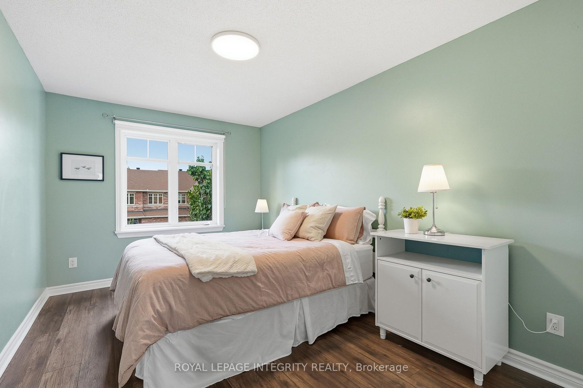Photo 20 of 427 Sultan Street, Ottawa, Springridge/East Village — HOMEH