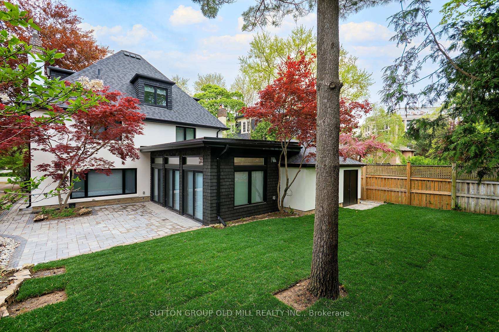 Photo 42 of 20 The Kingsway, Etobicoke, Kingsway South — HOMEH