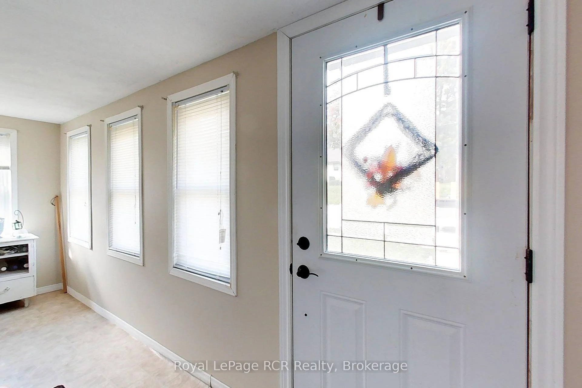 Photo 9 of 11 Gordon Street E, South Bruce — HOMEH