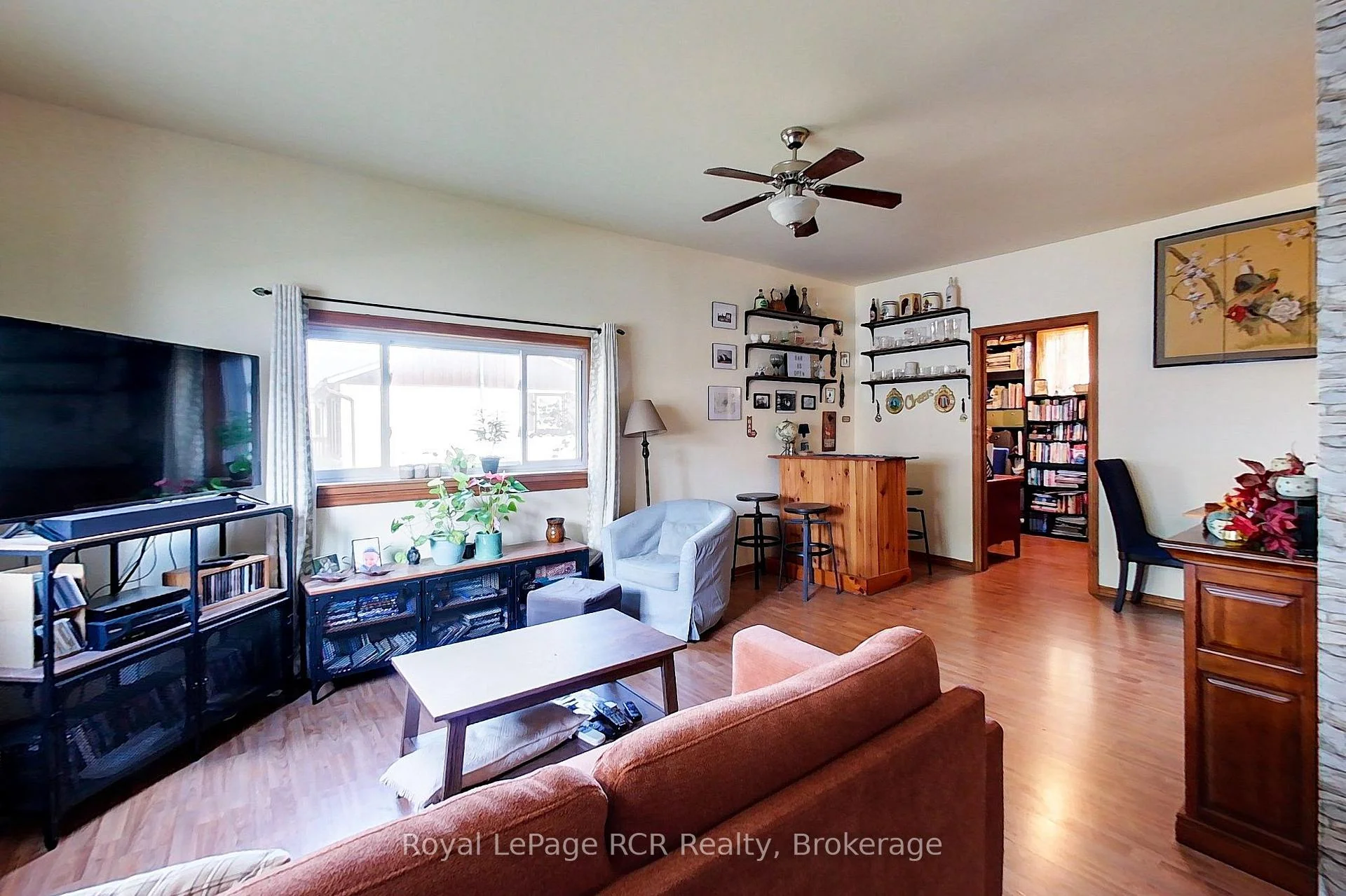 Photo 16 of 11 Gordon Street E, South Bruce — HOMEH