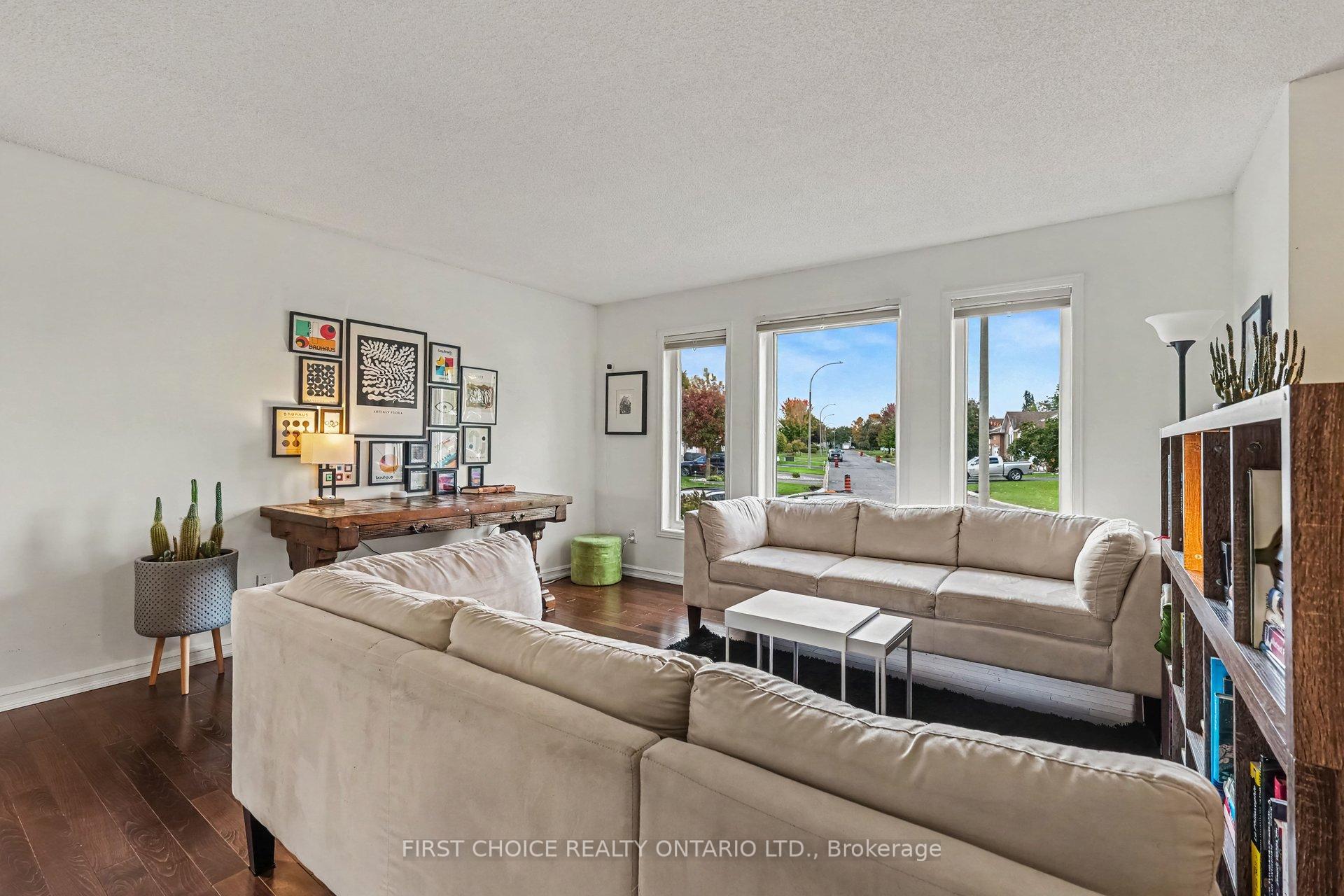 Photo 8 of 3412 Descotes Circle, Clarence-Rockland, Town of Rockland — HOMEH