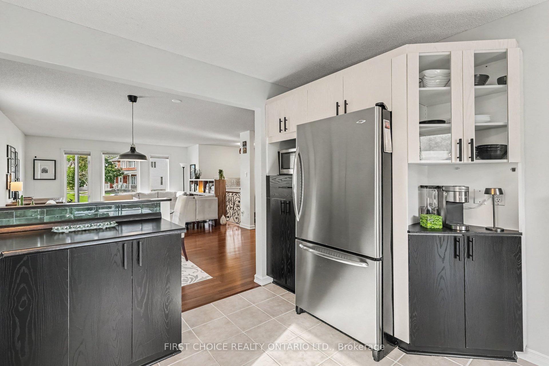 Photo 11 of 3412 Descotes Circle, Clarence-Rockland, Town of Rockland — HOMEH