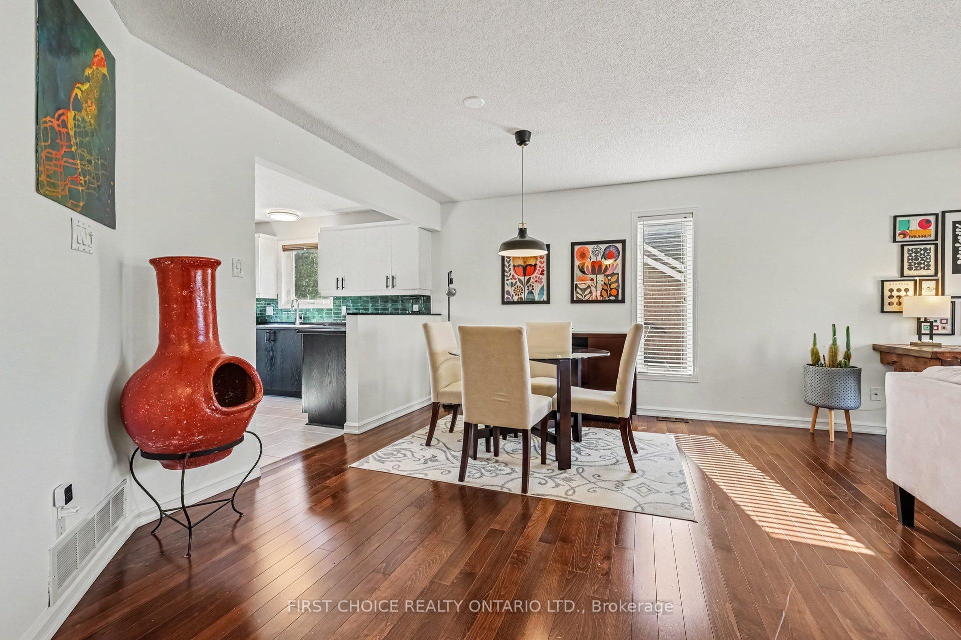 Photo 14 of 3412 Descotes Circle, Clarence-Rockland, Town of Rockland — HOMEH