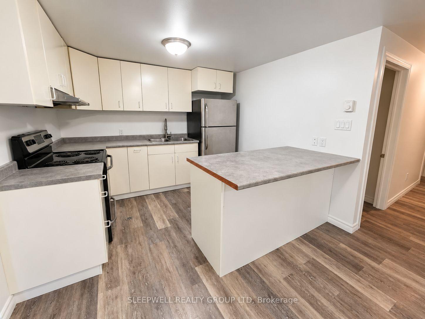 Photo 2 of Unit B, 16 Banner Road, Ottawa, Sheahan Estates/Trend Village — HOMEH