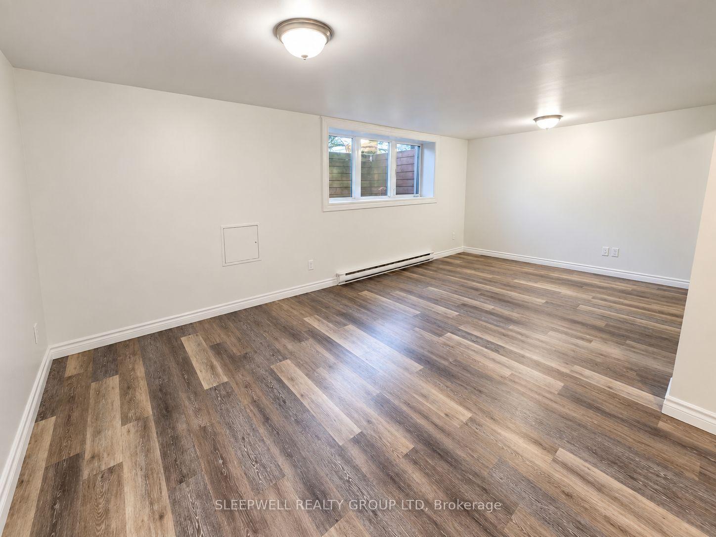 Photo 7 of Unit B, 16 Banner Road, Ottawa, Sheahan Estates/Trend Village — HOMEH