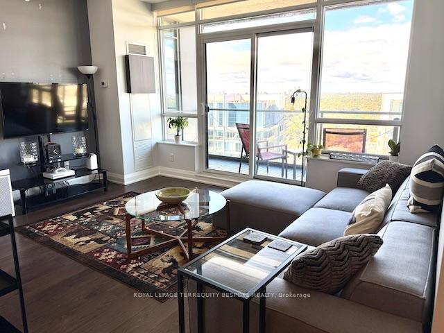 Photo 5 of Unit 3108, 36 Park Lawn Road, Etobicoke, Mimico — HOMEH