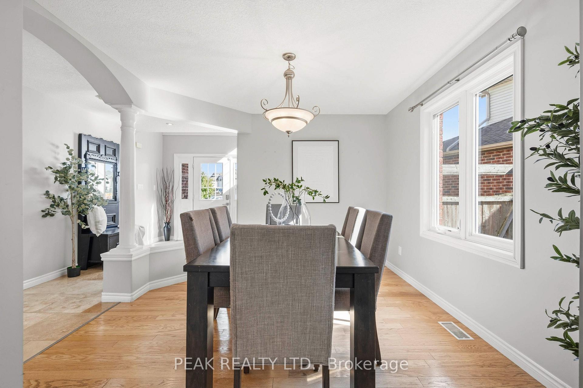 Photo 13 of 173 Stiefelmeyer Crescent, Wilmot, Baden — HOMEH