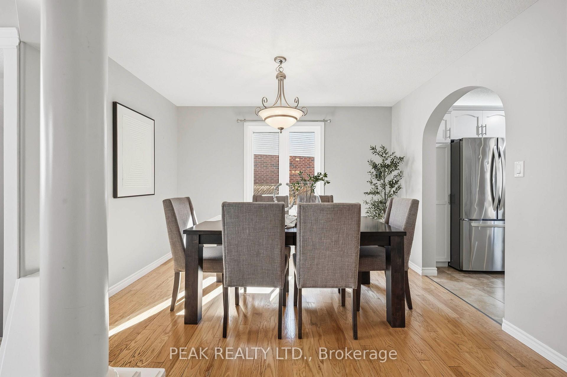 Photo 14 of 173 Stiefelmeyer Crescent, Wilmot, Baden — HOMEH