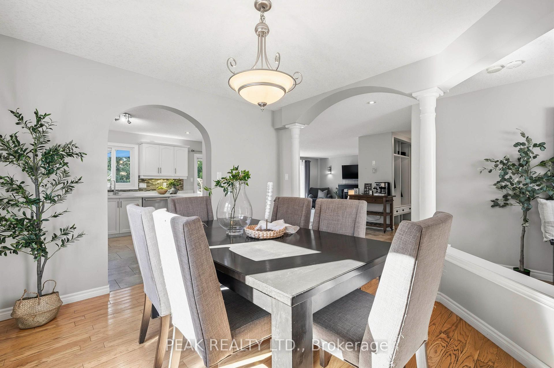 Photo 15 of 173 Stiefelmeyer Crescent, Wilmot, Baden — HOMEH