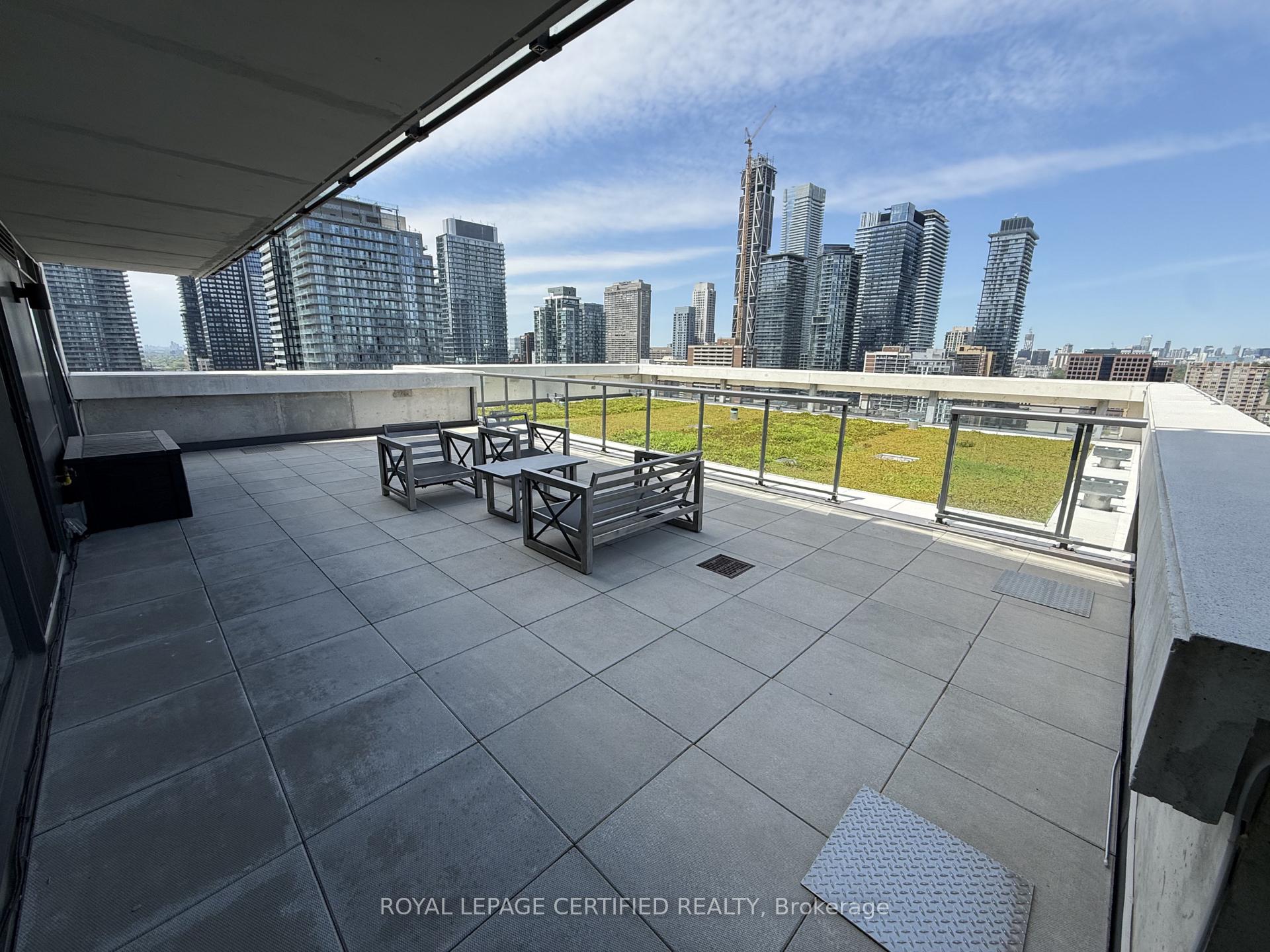Photo 11 of Unit 2305, 81 Wellesley Street E, Toronto, Church-Yonge Corridor — HOMEH