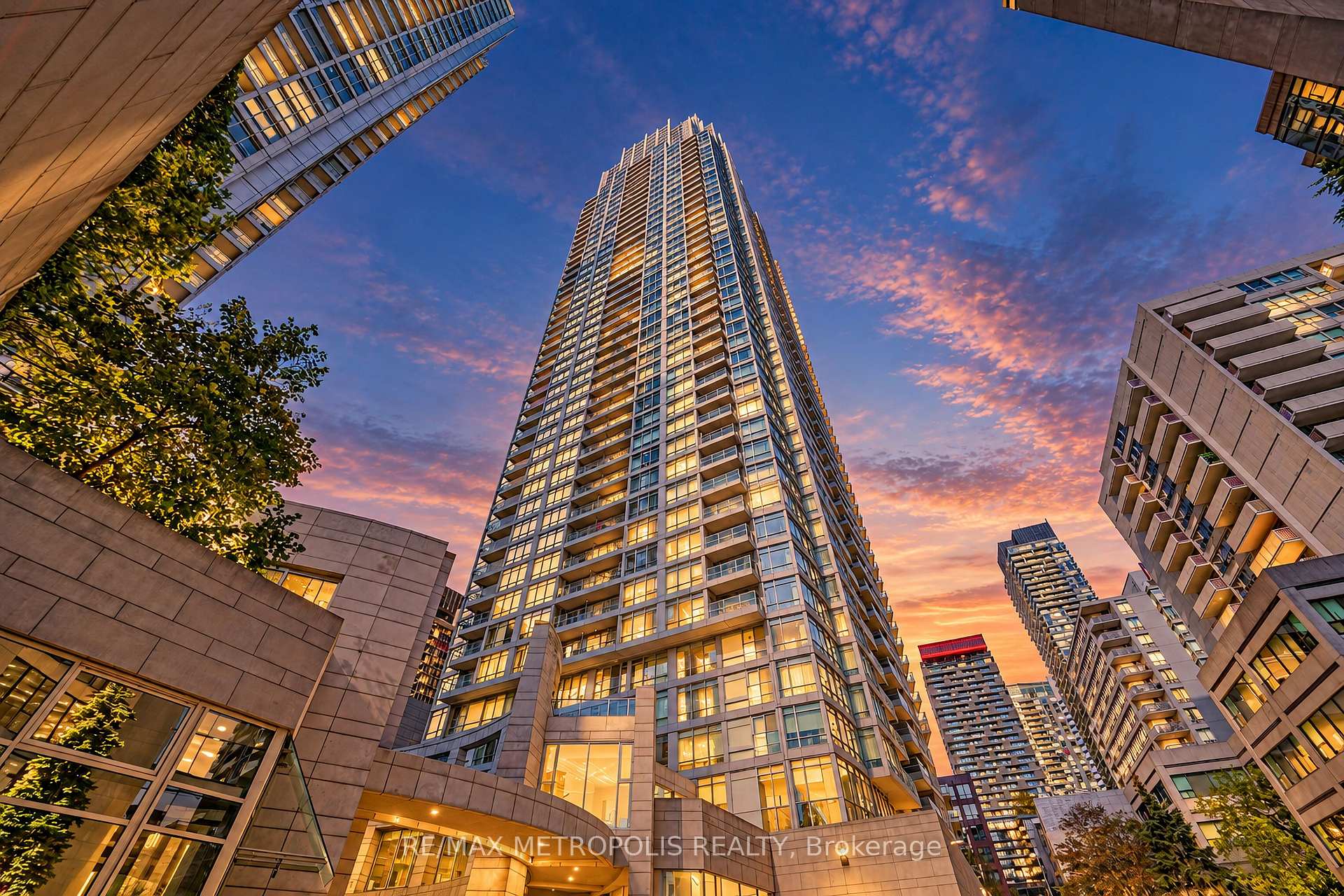Photo of Unit 3709, 2191 Yonge Street