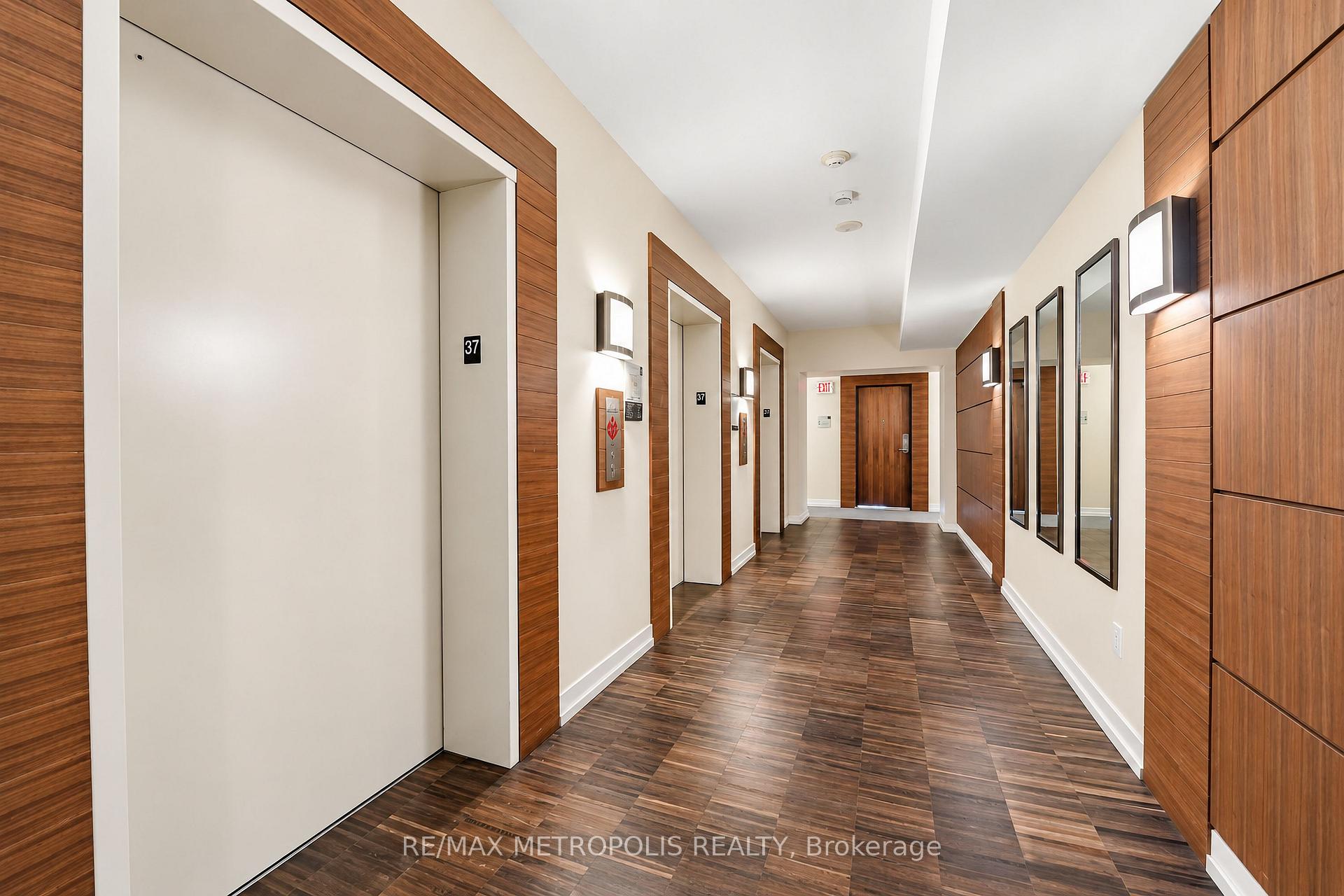 Photo 6 of Unit 3709, 2191 Yonge Street, Toronto, Mount Pleasant West — HOMEH